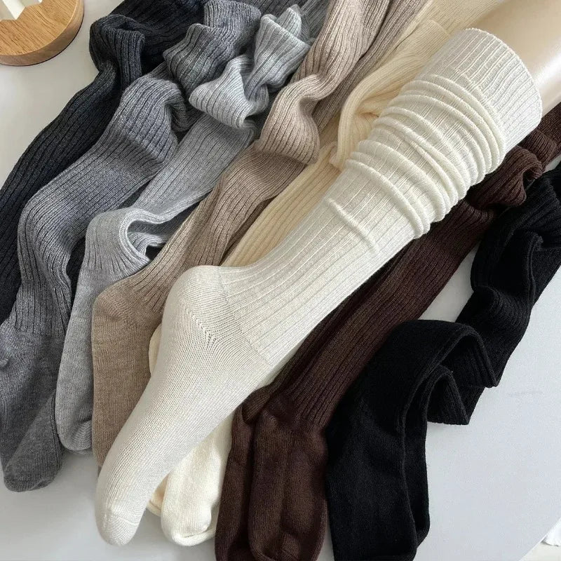 Spring Fall Knee High Stockings for Women White Vertical Stripe Long Socks Fashion Girls JK Skinny Boots Sock Japanese Style Quake