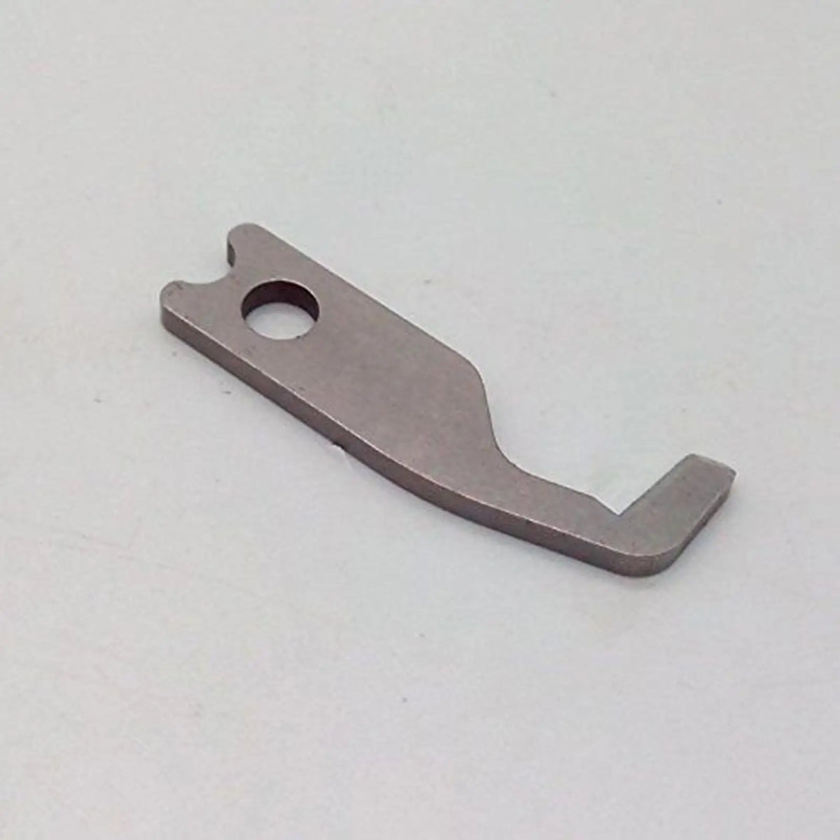 Upper Knife Blade Serger Knife Overlock Blade Overlock Durable Replace Parts 794026004 for Sewing Machine 734D 744D Quake