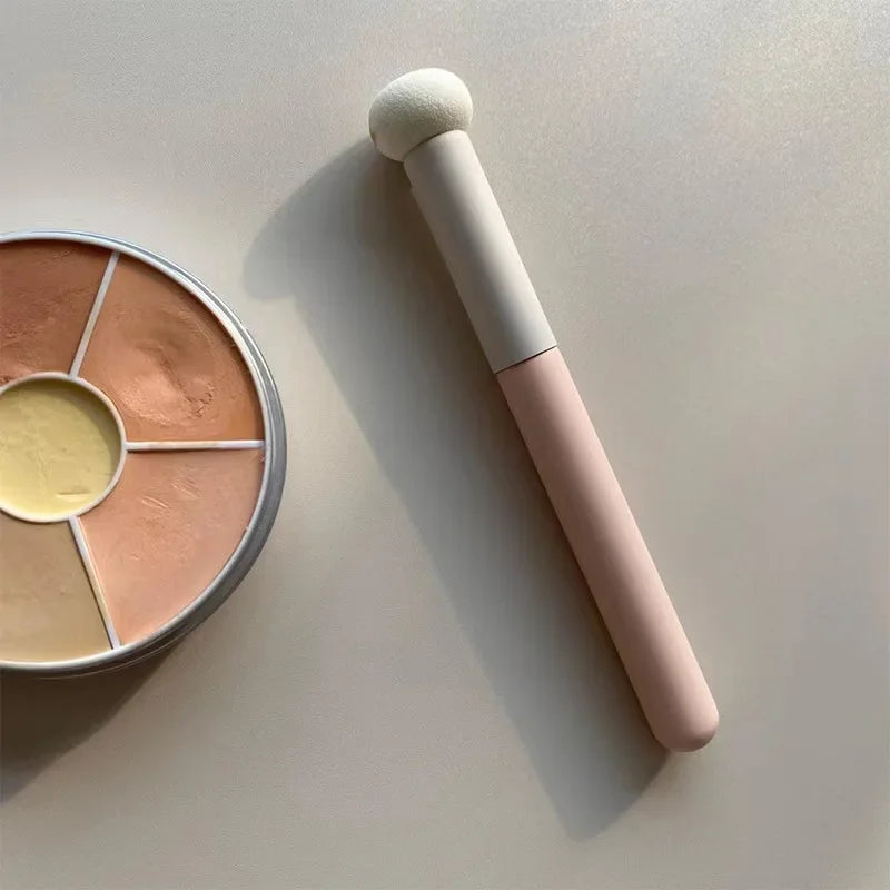 Concealer Brush Mushroom Sponge Head Professional Lip Cosmetic Makeup Brush Face Foundation Blending Beauty Women Make Up Tools Quake 1pc 2