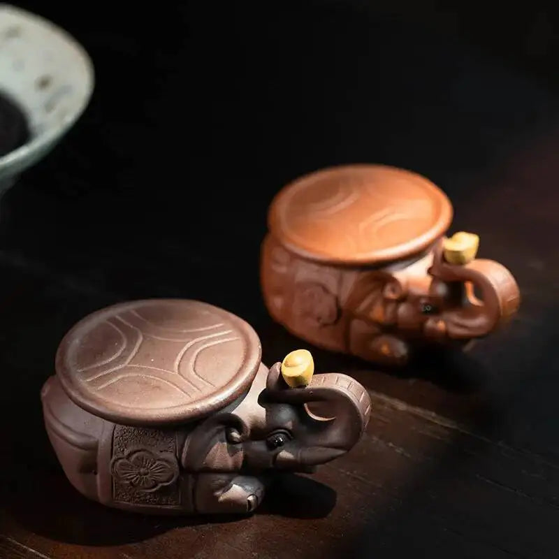 Zisha Tea Pet Elephant Ornament Teapot Lid Holder Handmade Ingot Elephant Sculpture Tea Play Accessories Quake
