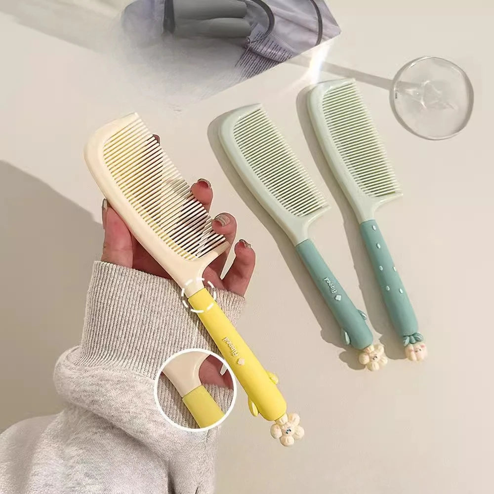 Cute Cartoon Girls Hair Comb Anti-static Hair Styling Comb with Soft Plastic Handle Scalp Massage Portable Comb for Students New Quake