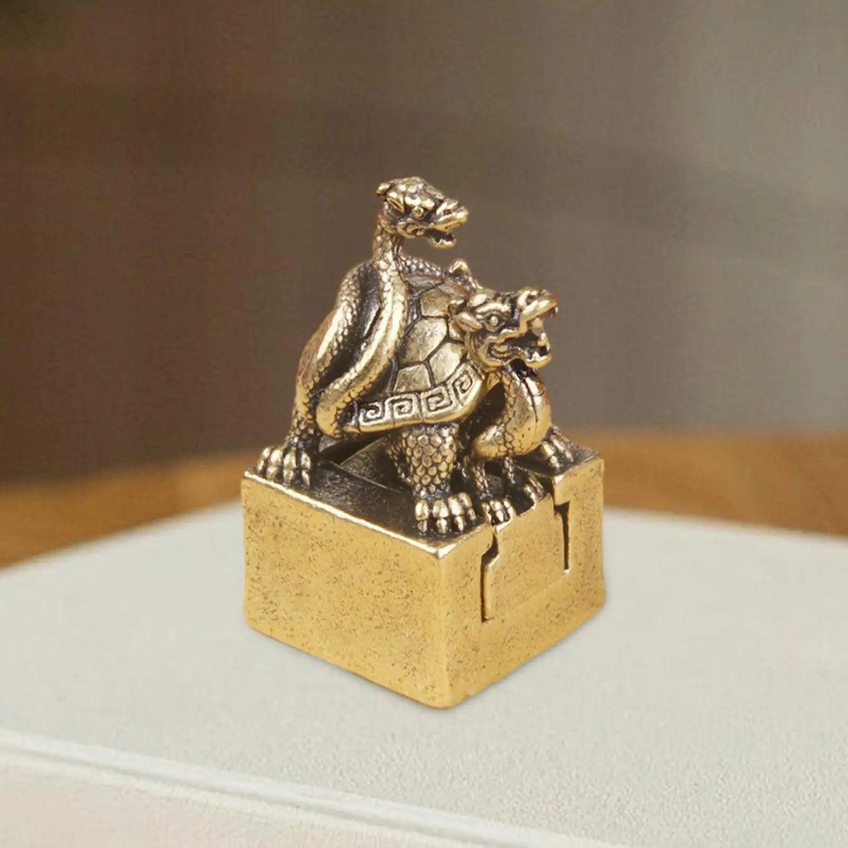Xuanwu Statue Seal Decorative Brass Animal Sculpture Desktop Ornament for Spring Festival New Year Bookshelf Office Home Decor Quake