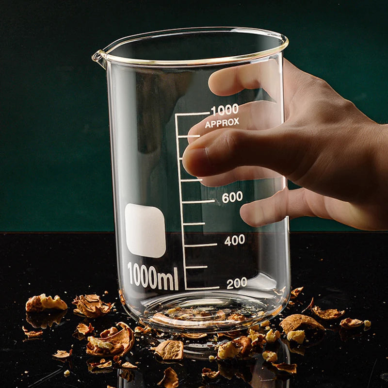 YWDL Heat Resistant Borosilicate Glass Beaker Measuring Cup Thick Glass Measuring Jug for Lab & Kitchen Multiple Capacity Quake