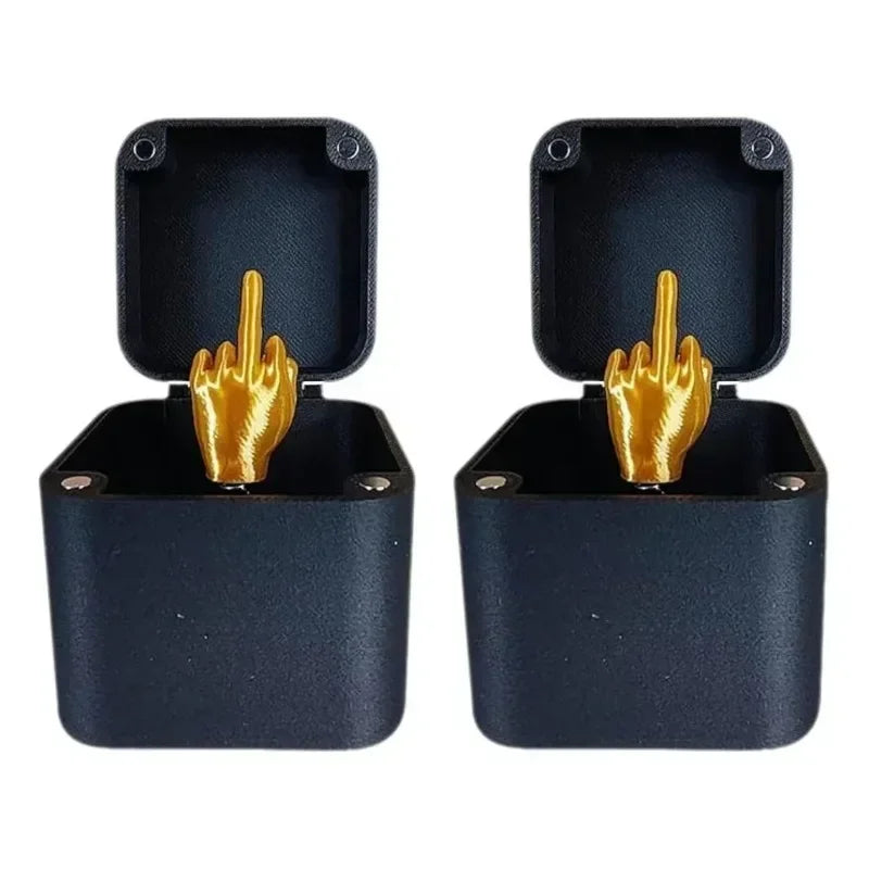 Out of the box pop-up Middle Finger Gift Box Creative Desk Home Decor Gifts Middle Finger Novelty Christmas Funny Prank Gift Quake 2pcs