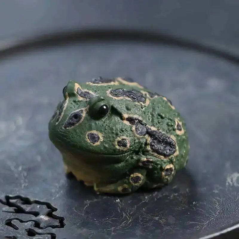 Zisha Tea Pet Golden Toad Wealth-attracting Tea Play Toad Tea Tray Frog Ornament Tea Play Accessories Quake