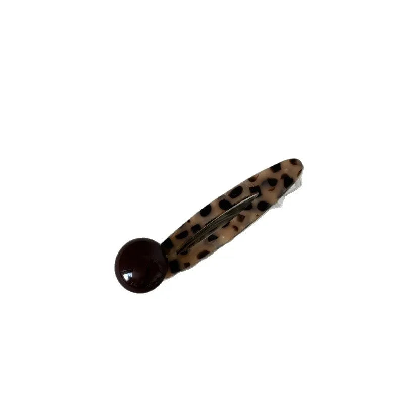 Korean Leopard Print Acetate Hair Clip with Colorful Beads Fashion Versatile Bangs Side Clip for Women Girls Hair Accessories Quake