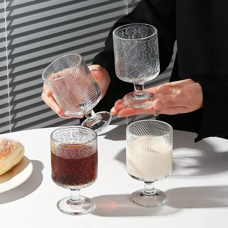 Vintage ins Wind Sunflower relief glass high appearance level wine glass design sense drink juice stemware glass Quake