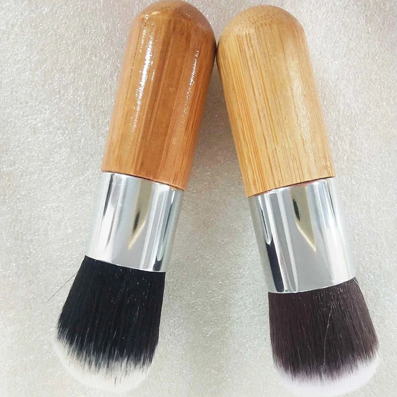 1PCS Professional Makeup brushes Bamboo Handle Powder Concealer Liquid Foundation Makeup Tools Beauty Cosmetics Brusher Quake