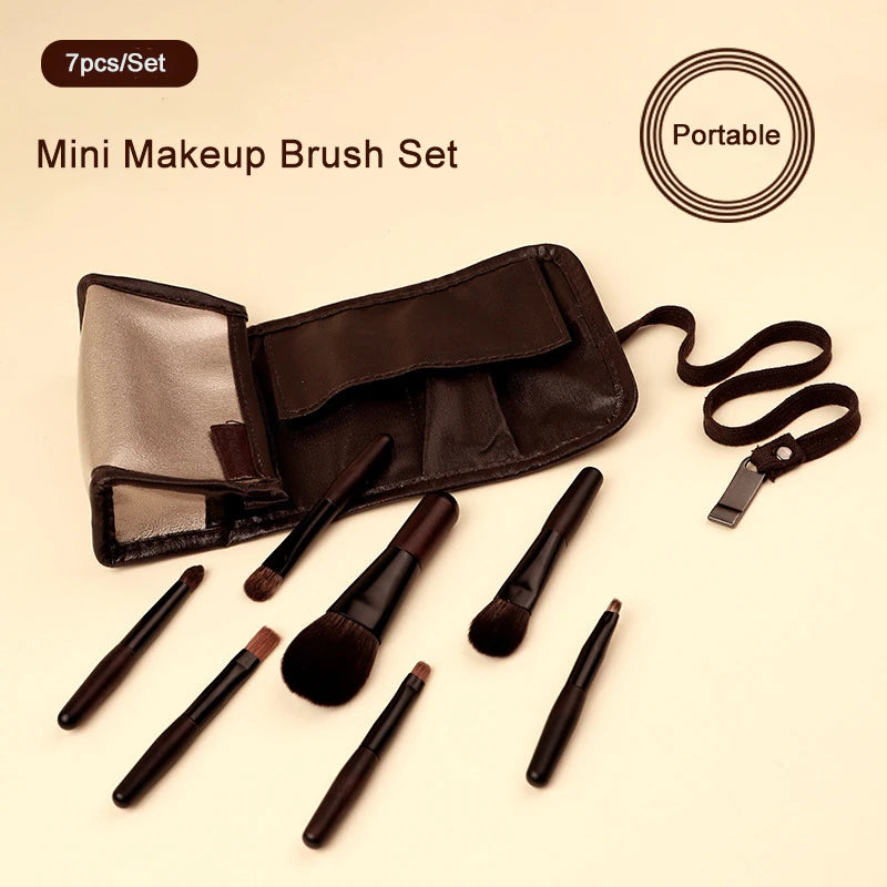 Mini Cosmetic Brushes Set Professional Makeup Brush Beauty Soft Hair Foundation Concealer Eyeshadow Powder Brushes For Women Quake