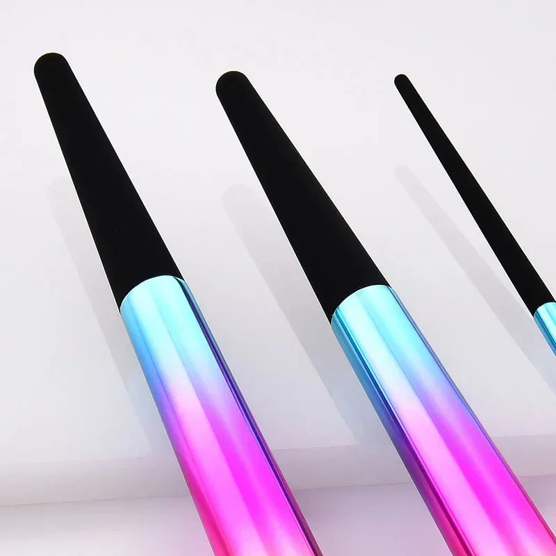 3Pcs/Lot Makeup Brushes Plastic Colorful Handle Blush Eyeshadow Foundation Makeup Brush Cosmetic Tools Kit Quake