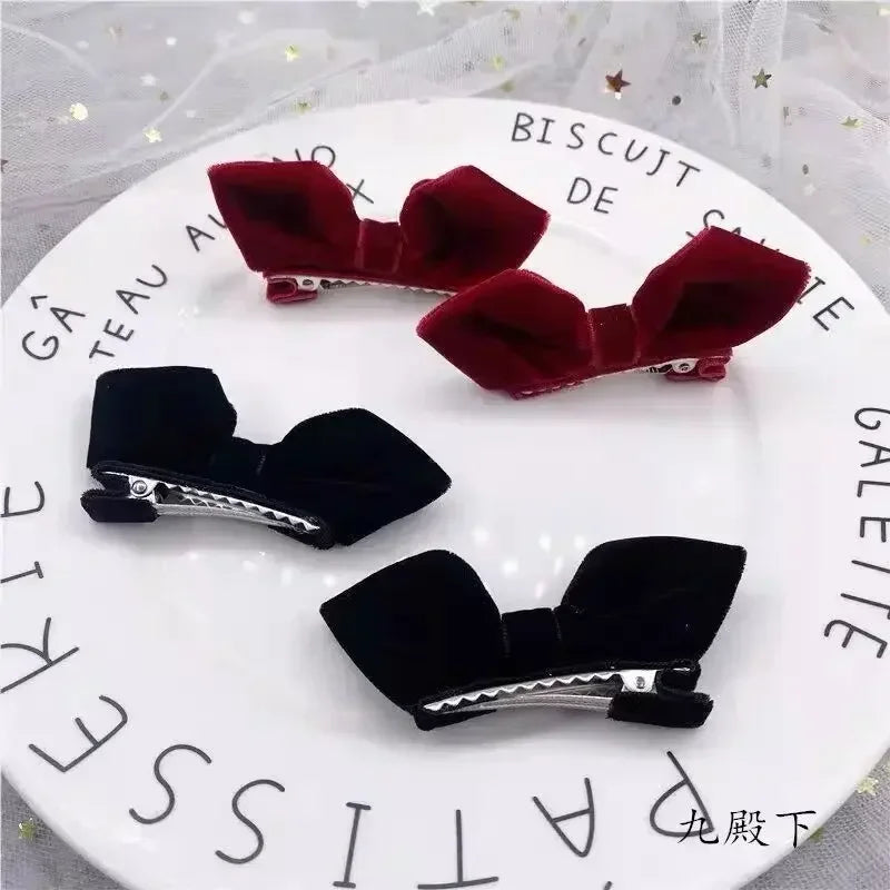 2pcs Velvet Bow Hair Clips Princess Sweet Bangs Side Hairpin Korean Fashion Duckclip Women Girls Hair Style Headwear Accessories Quake