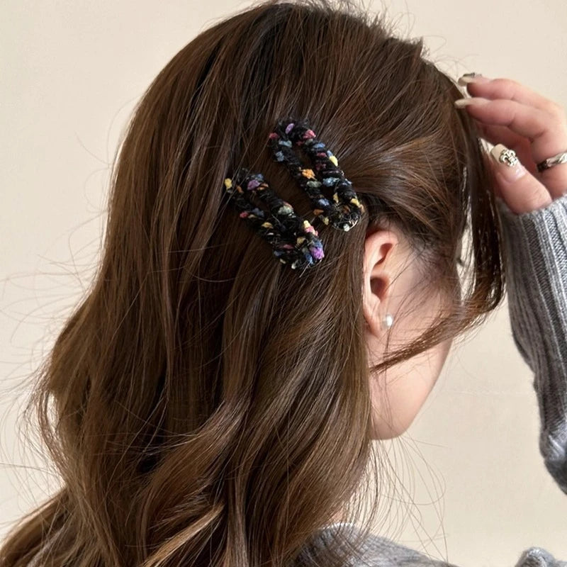 Colorful Polka Dot Plush Hair Clip Autumn and Winter Duckbill Clip Seamless Bangs Clip Korean Fashion Women Girls Style Headwear Quake