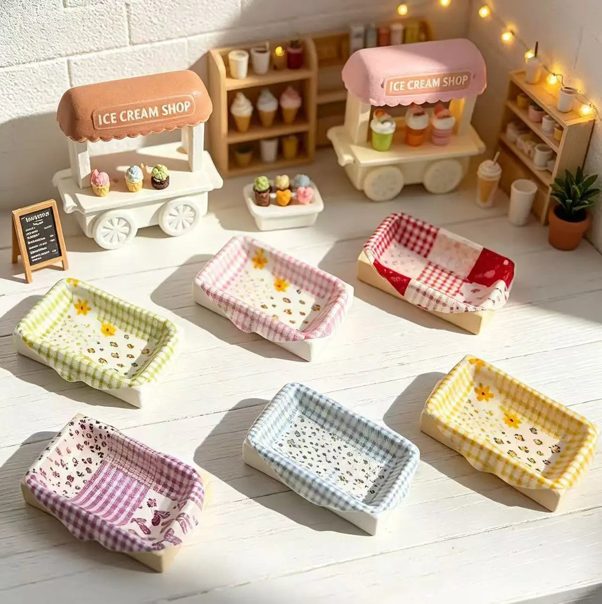10Pcs Cartoon Simulation Small Floral Tray Miniature Home Decor Resin Ornament Dollhouse For Fairy Garden DIY Jewelry Accessory Quake
