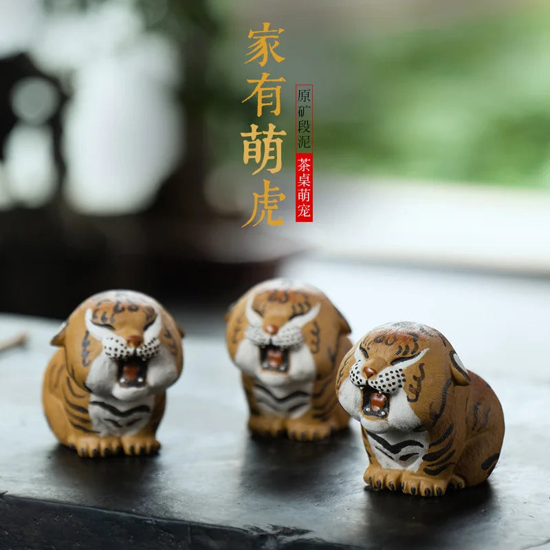Zisha Tea Pet Tiger Ornament Zodiac Brushed Clay Painted Little Tiger Tea Plaything Tea pet Accessory Quake