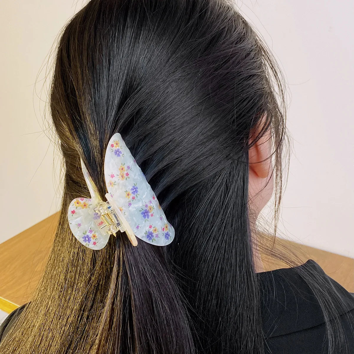 Vintage Floral Hair Claw Women Girls Temperament Elegant Shark Clip Hair Crab Clip Colorful Ponytail Clip Hair Style Accessories Quake