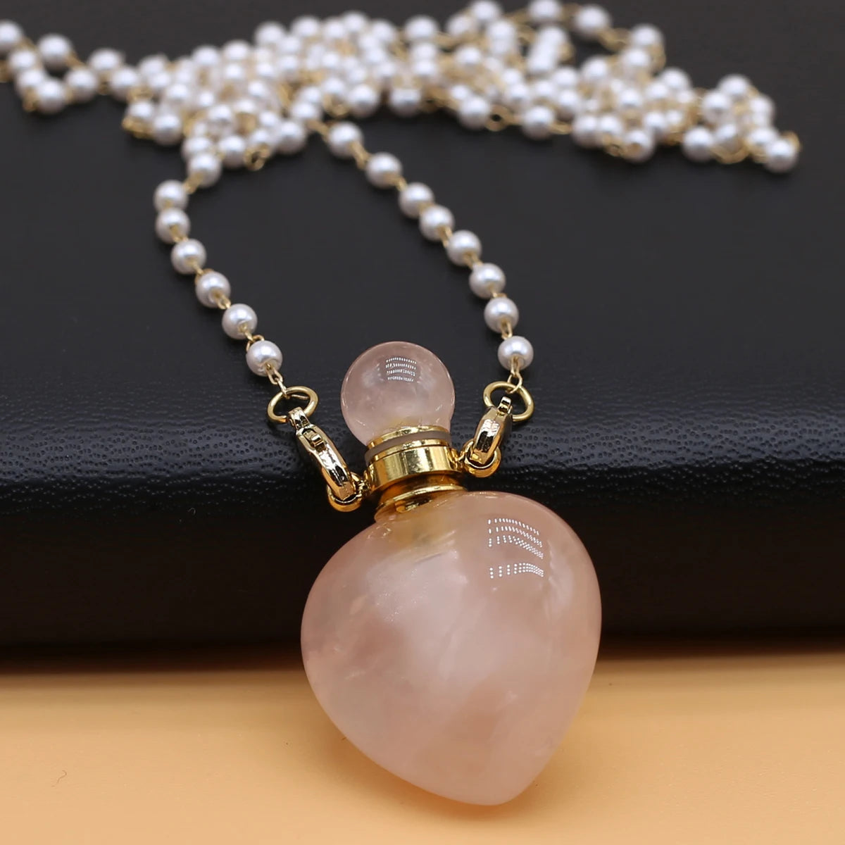 Perfume Bottle Necklace Natural Stone Rose Quartz Perfume Bottle Pendant For Women Christmas Halloween Gift Chain 80cm Quake 22x37x13mm WHITE
