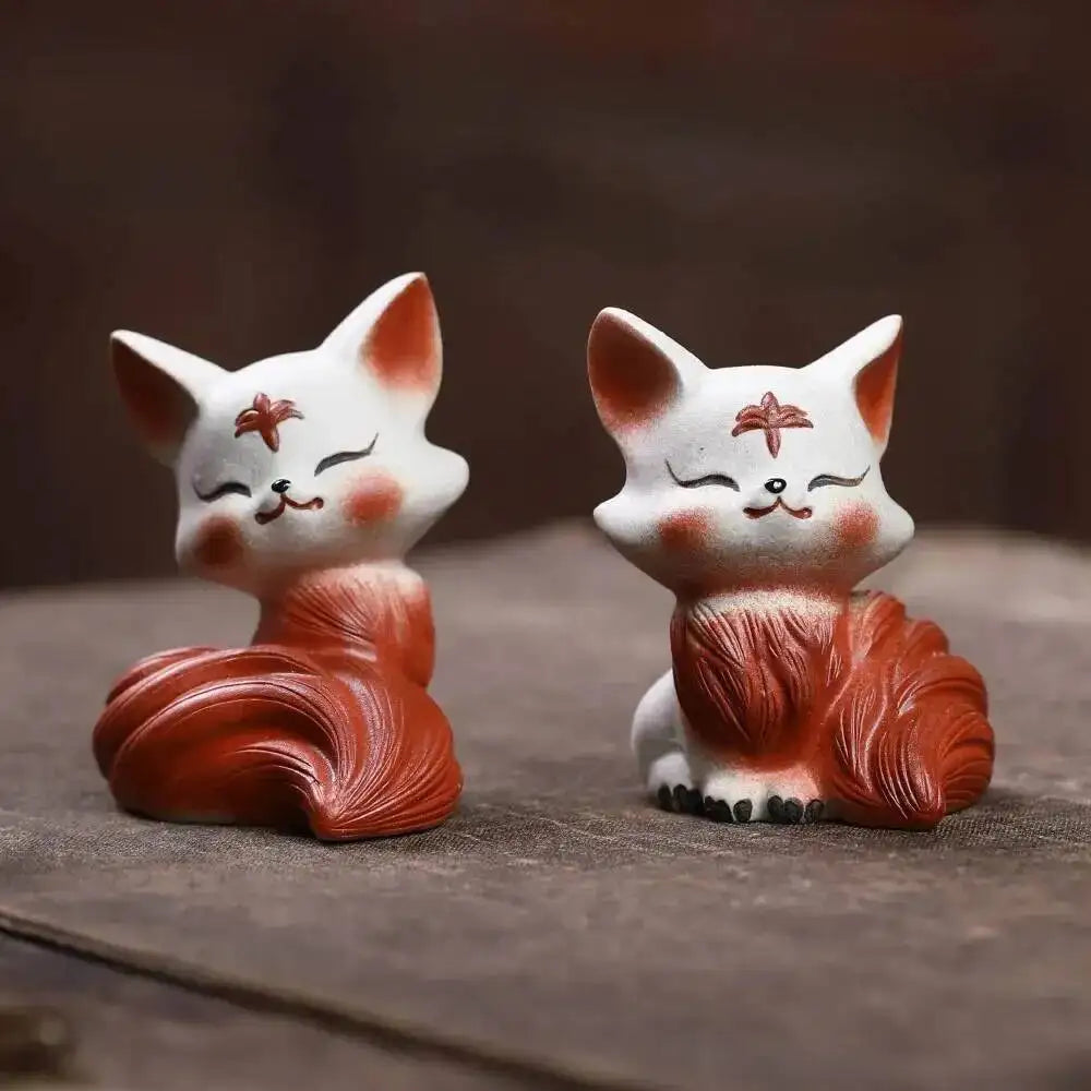 Purple Clay Tea Pet Fox Ornament Nine-tailed Spirit Fox Sculpture Creative Painted Tea Tray Decoration Accessories Tea Set Can Quake