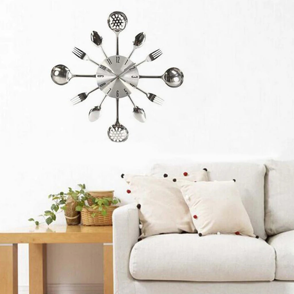 Kitchen Utensil Wall Clock Cutlery Spoon Fork Home Decor Metal Quake