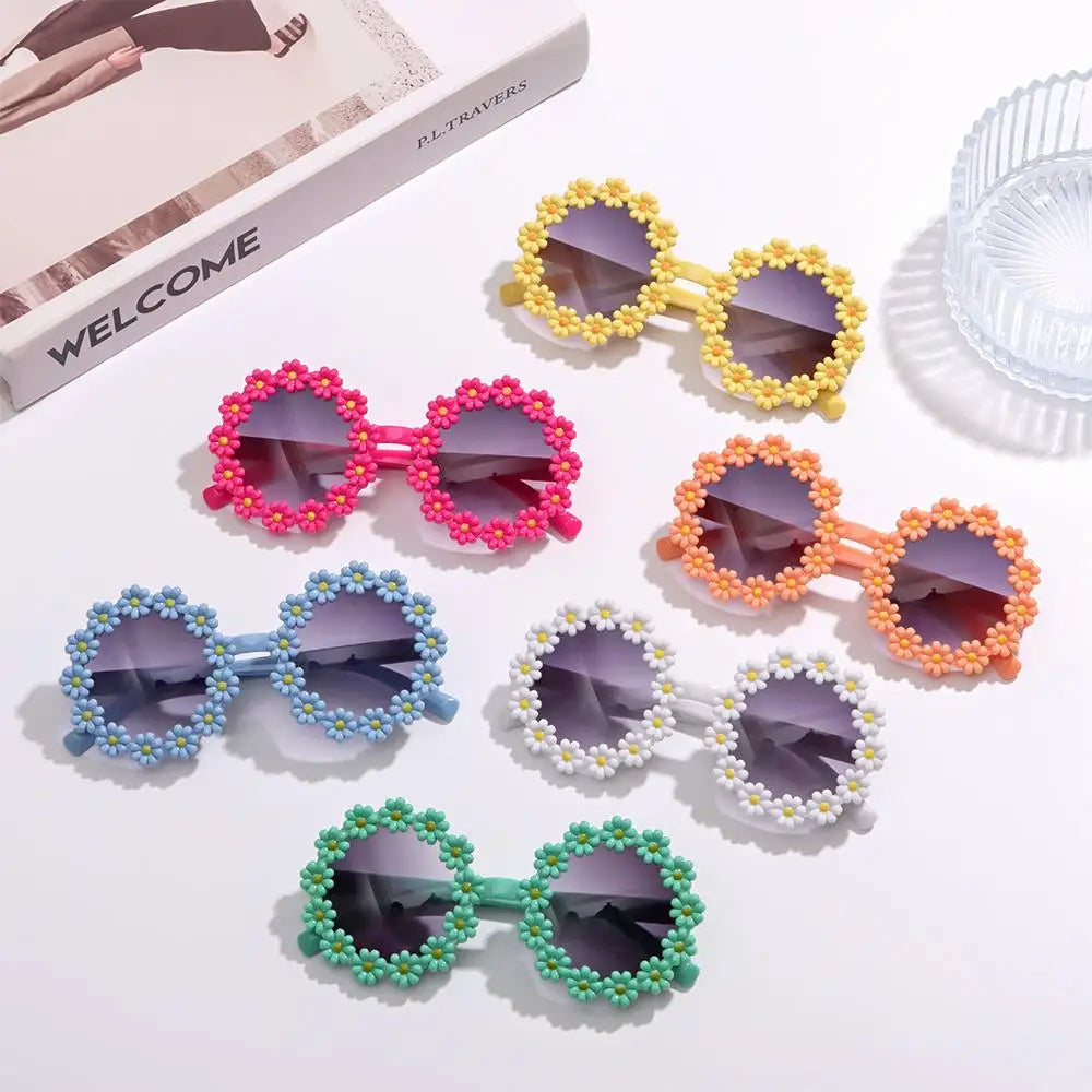 Round Flower Sun Glasses for Kids Cute Daisy Sunglasses Children Outdoor Sun Protection Shades Fashion Funny Party Eyewear Quake