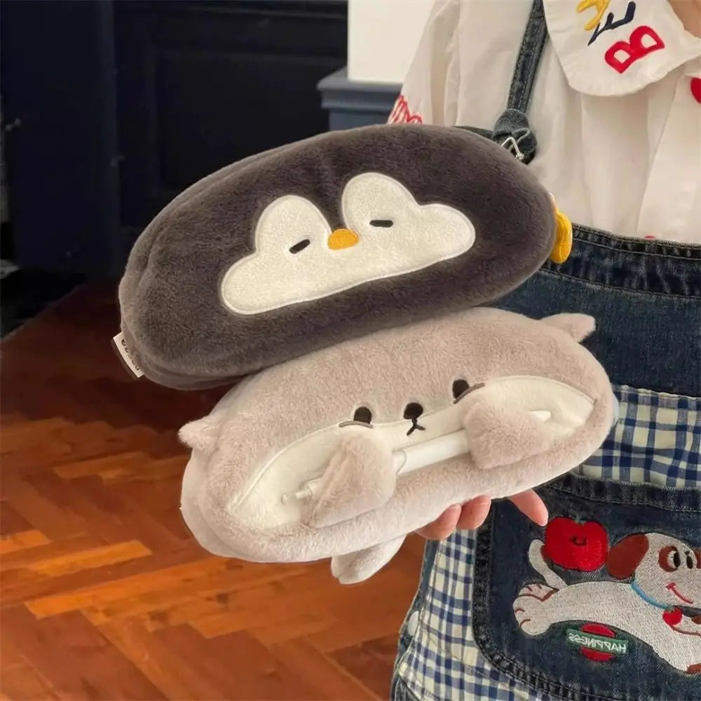 Portable Pen Bag Otter Penguin Large Capacity Stationery Bag Pencil Case School Office Quake