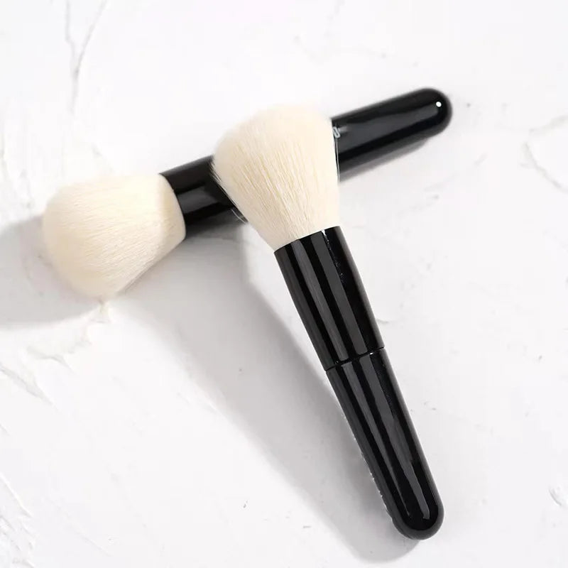Professional Highlighter Brush Partial Face Powder Brush Foundation Blush Makeup Brush Portable Cosmetic Beauty Tools Quake