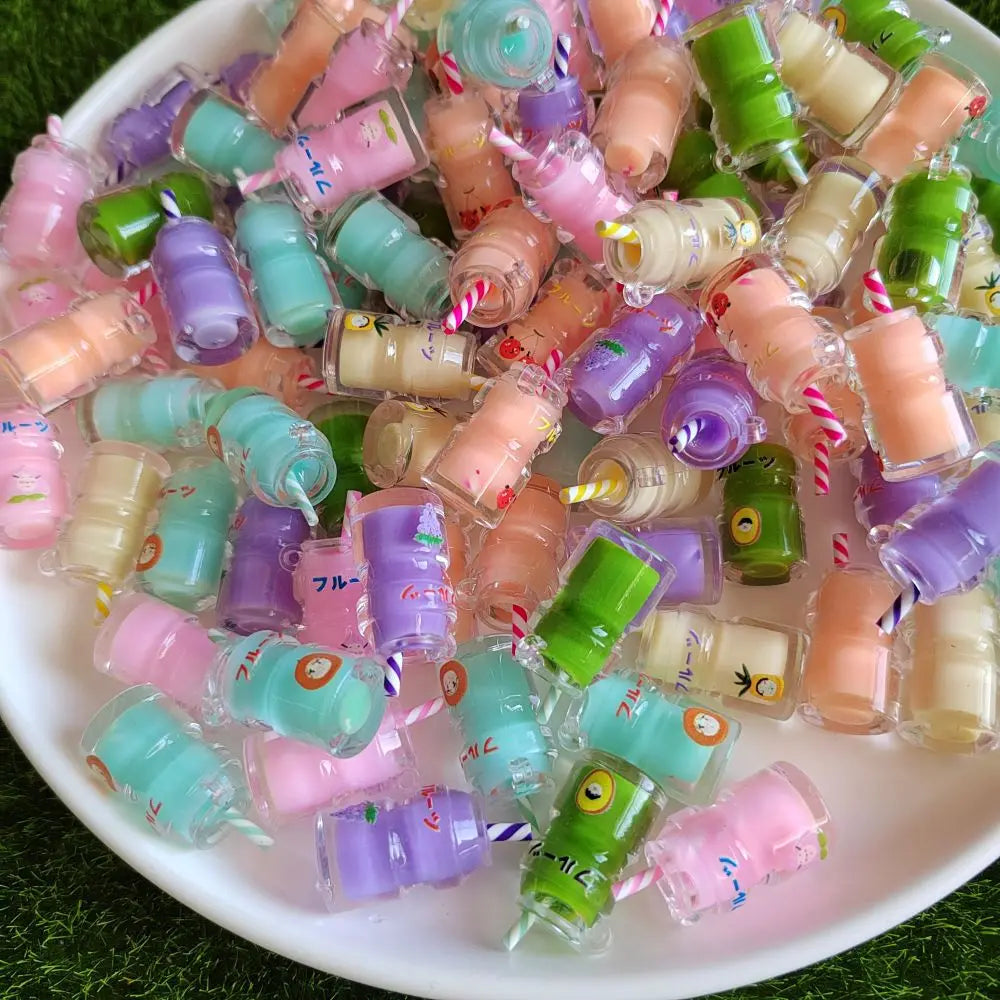 20pcs Cartoon Bear Sippy Cup Resin Flatback Cabochon Simitation Food Milk Bottle Art Supply Decoration Charm Accessories Quake