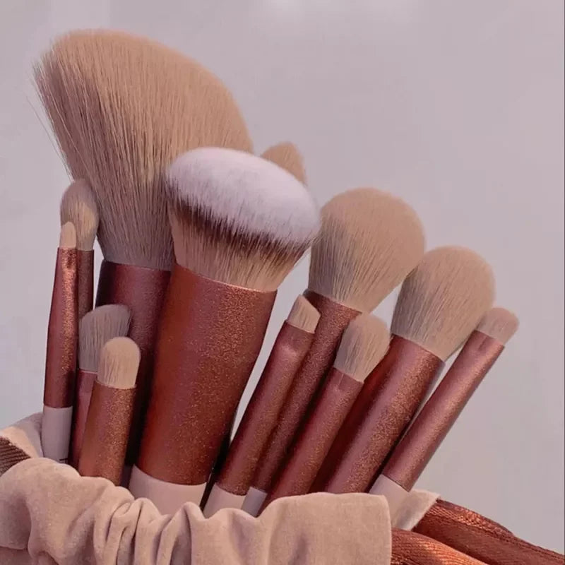 13Pcs Soft Beauty Makeup Brushes Set Foundation Eyeshadow Blush Cosmetic Tools with Storage Bag for Women Quake