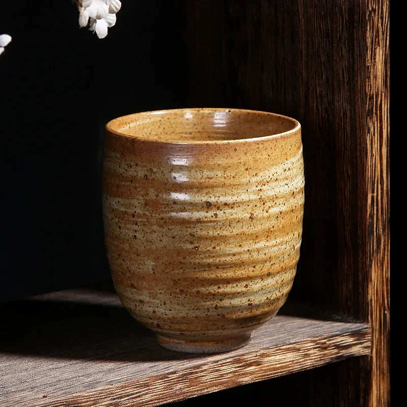 Japanese coarse pottery teacup single large pure handmade retro master cup ceramic coffee cup in ancient Quake
