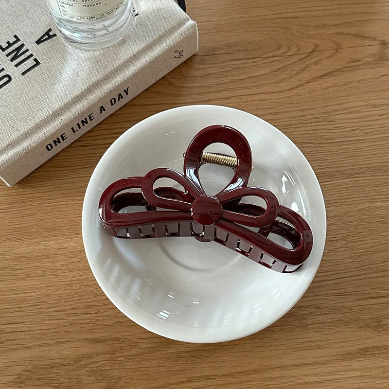 S/L Vintage Solid Color Acrylic Knot Bowknot Hair Claws for Women Girls Shark Clip Simple Versatile Head Accessories Wholesale Quake L jh