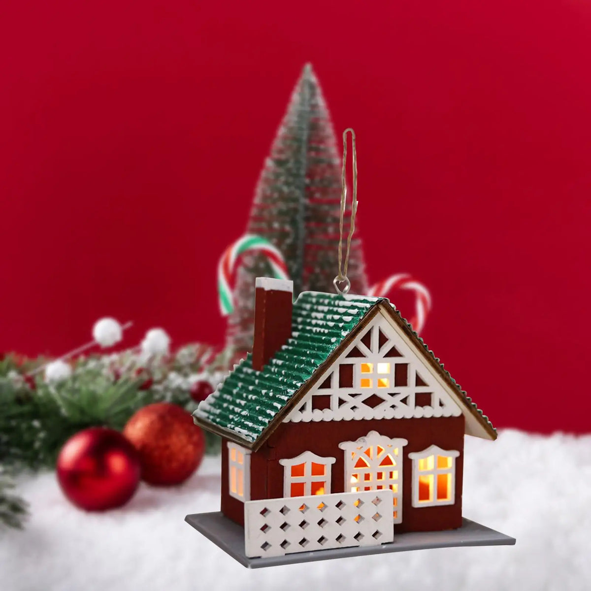 Mini Christmas Village House Wood LED Lighted Kids Toy Christmas Decorations for Bedroom Table Xmas Party Decor Home Decoration Quake StyleA