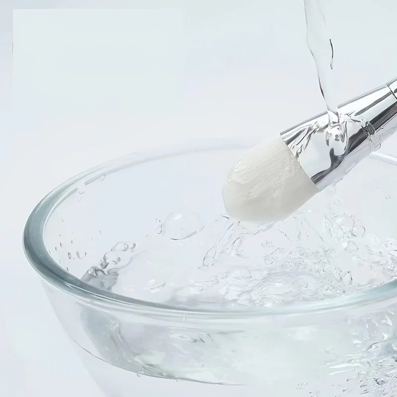 Double-ended Makeup & Mask Brush, Professional Facial Applicator for Clay Mask Application and Cleansing Tool Quake