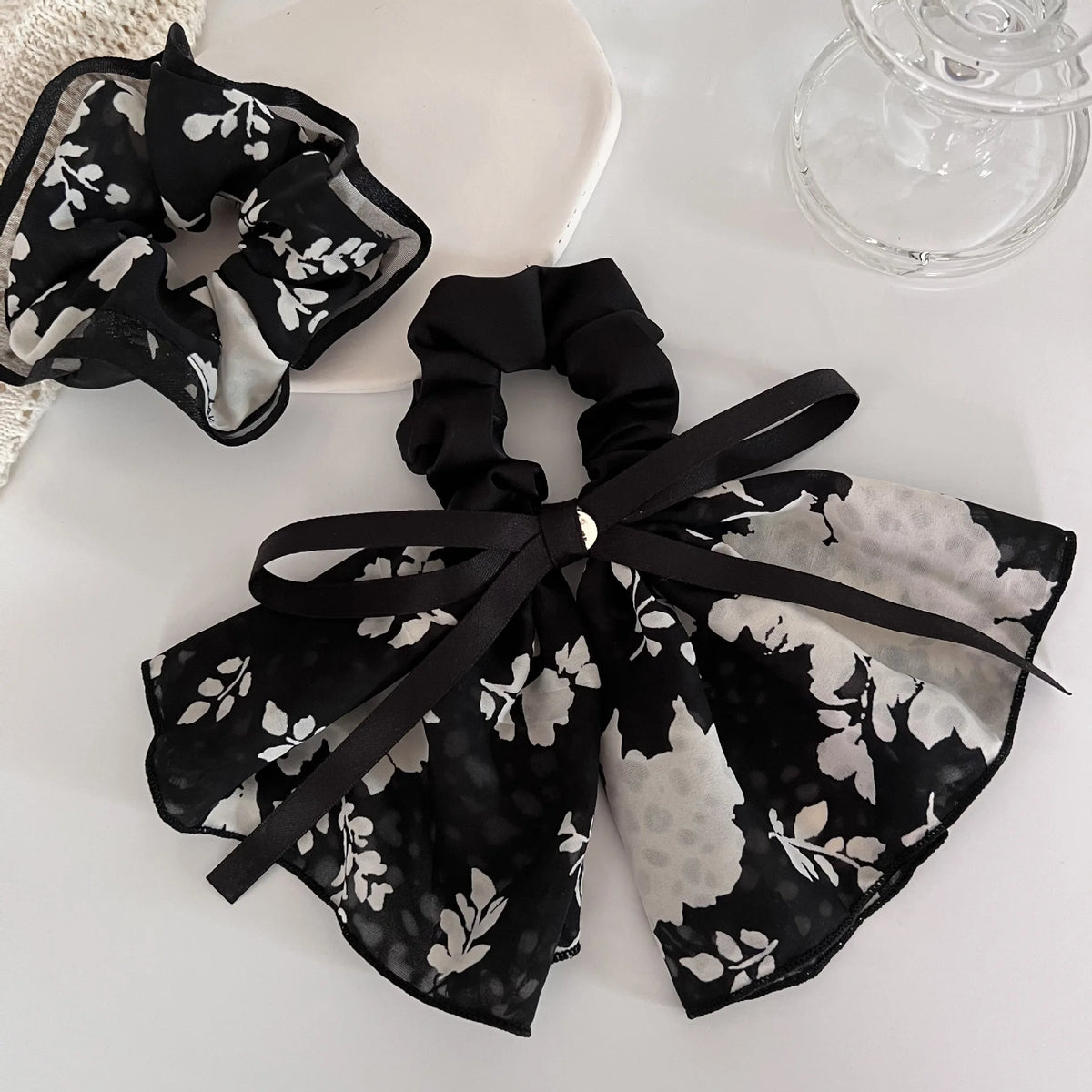 French Elegant Flower Streamer Bow Large Intestine Hair Band Women's New Retro High-end Headband Gentle Headgear Women Quake