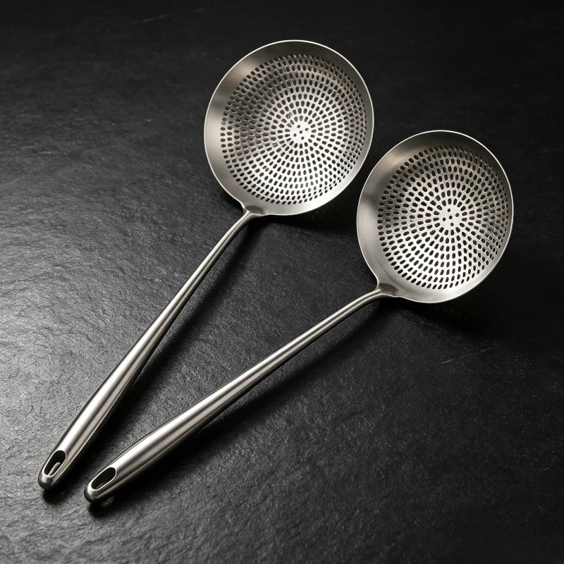 Stainless Steel Large Skimmer Spoon Long Handle Kitchen Strainer for Hot Pot Frying Dumplings Noodles Multi‑size Optional Quake