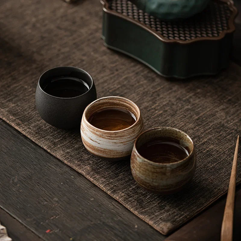 Japanese Handmade Rough Pottery Tea Cup Ceramic Kung Fu Tea Set Single Cup Antique Style Quiet Path Antique Craftsmanship Gift Quake