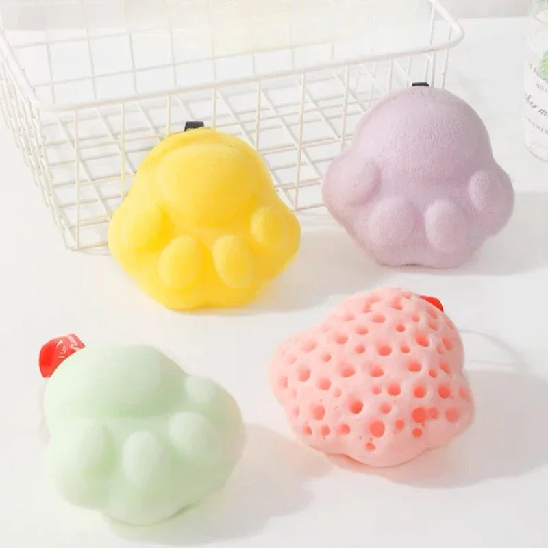 Cat Paw Shaped Shower Balls Scrubbing Dead Skin Remover Women Men Children Bath Sponge Bath PE Cartoon Body Washing Tools Quake