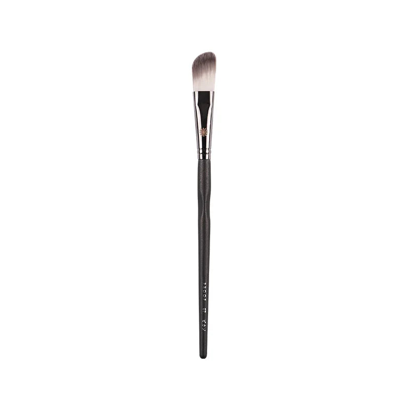 P Series Makeup Brush – Powder, Foundation & Blush