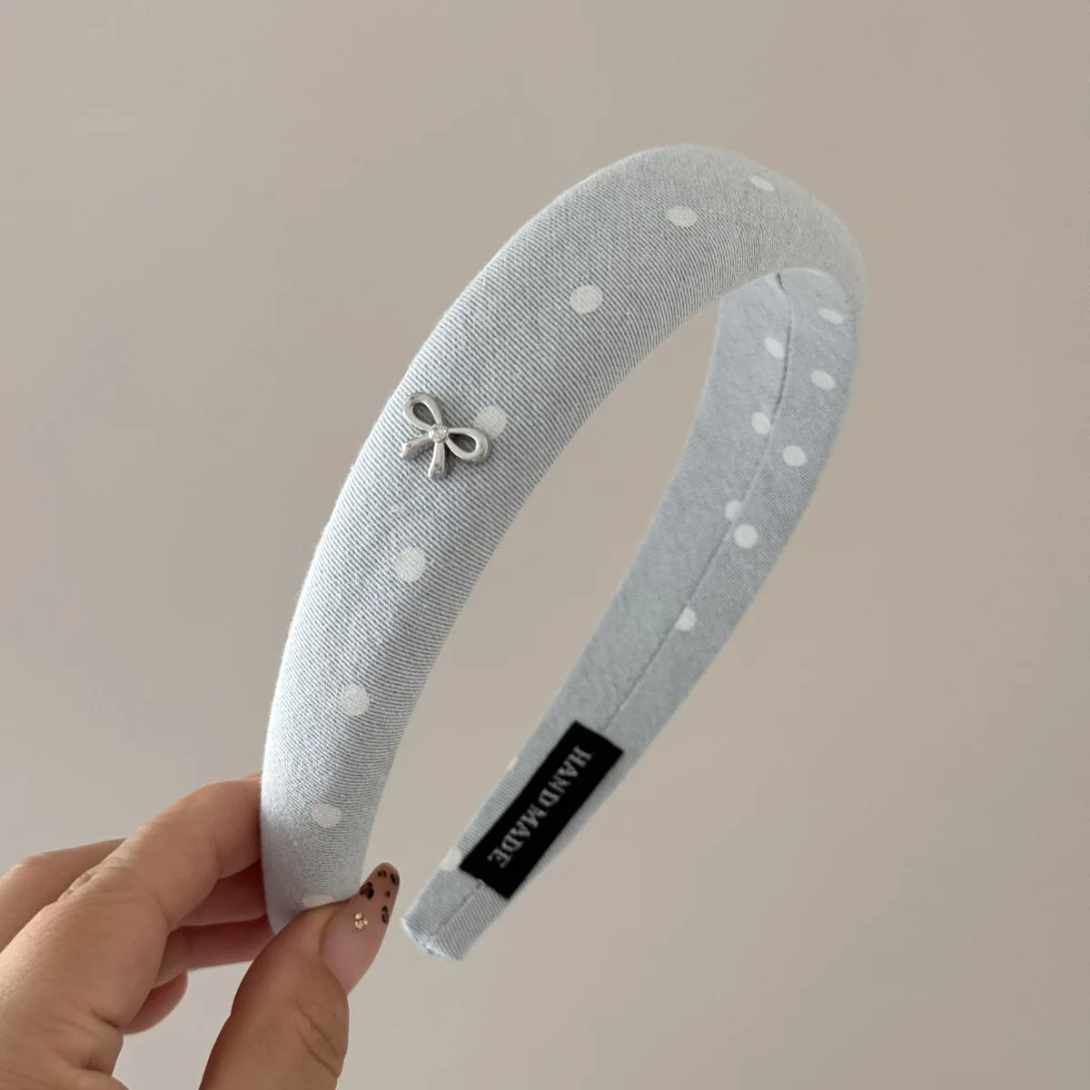 Silver Bow Lazy Polka Dot Wide Edge Sponge Headband Simple High Skull Top Headband Korean Temperament Outdoor Pressure Hair Clip Quake light blue