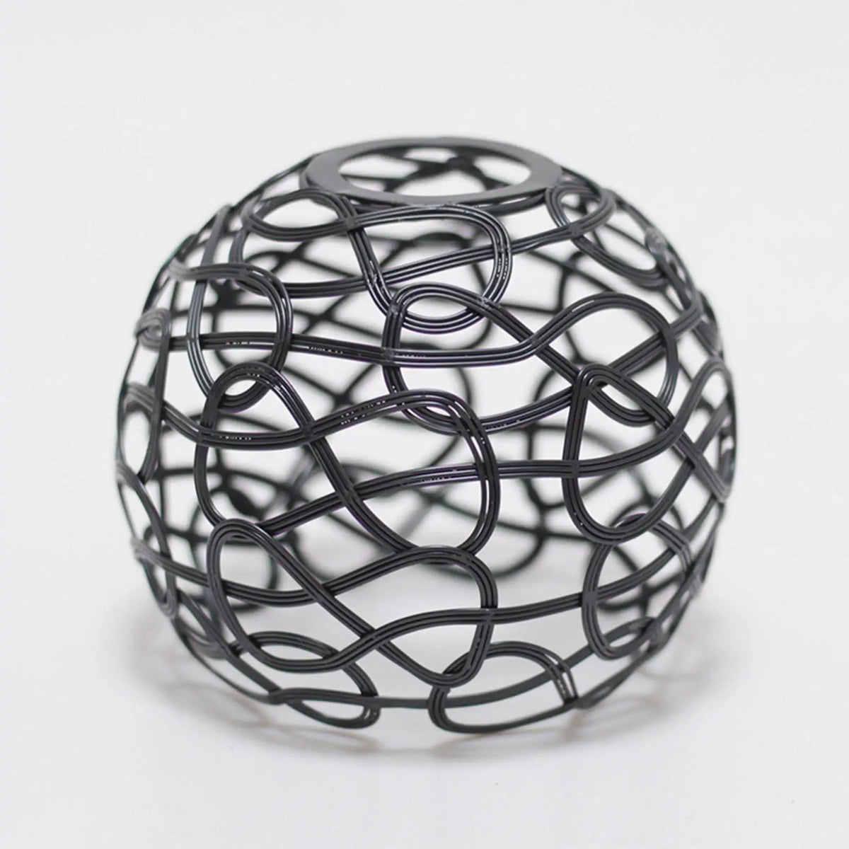 Sturdy Iron Lamp Shade Ceiling Light Fixture Cover Hollow Design Pendant Lampshade for Bedroom Living Room Decor Quake