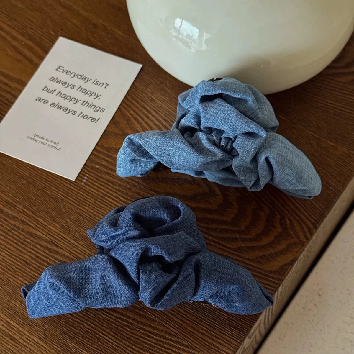 Korean Wrinkled Clouds Shark Clip Denim Cloth Ponytail Hairpin Female Elegant Temperament Fashion Female Hair Claw Accessories Quake