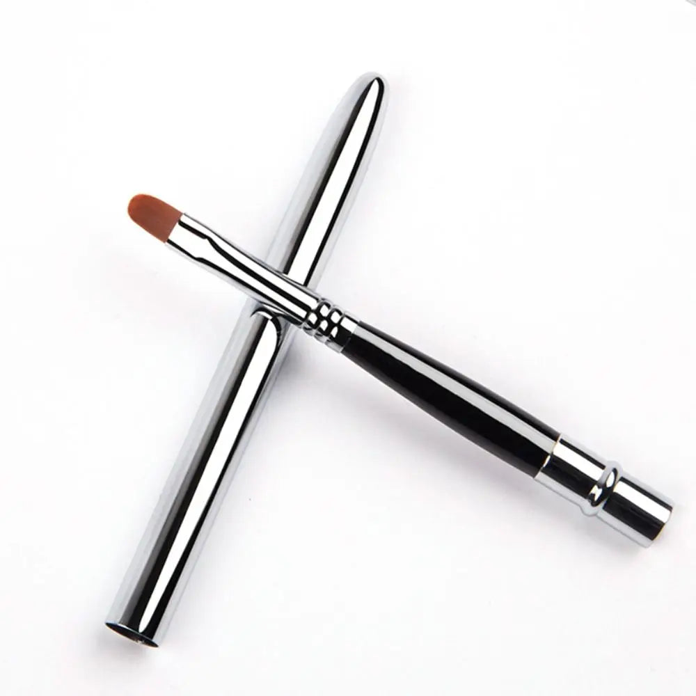 Beauty Make Up Tool Lip Gloss Brush Makeup Brush with Protect Cap Lady Lipstick Brush Cosmetic Brush Concealer Brush Lip Brush Quake 03