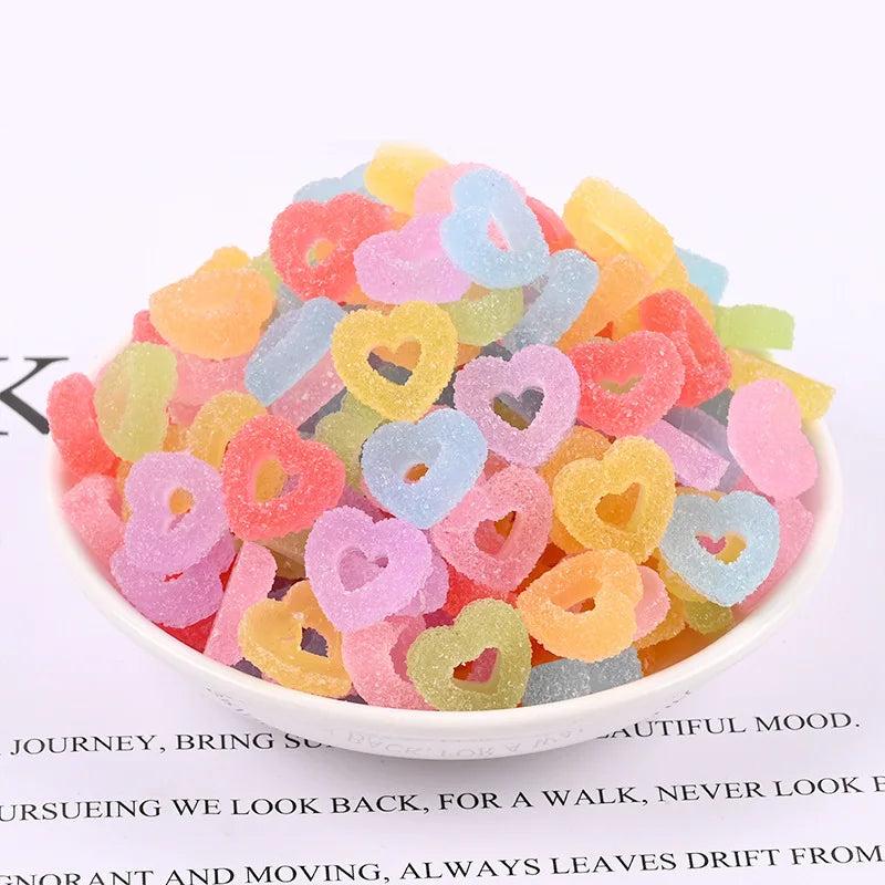 100pcs Resin Heart Shape Soft Candy Crafts Cabochon DIY Scrapbooking Accessories Flatback Embellishment Charms Quake randomly mixed