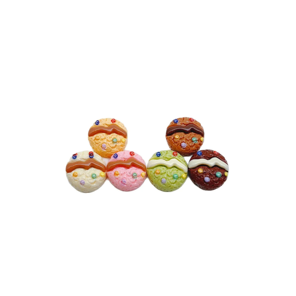 50pcs New Kawaii Bread Cookies Fake Food Resin Miniature For Dollhouse Ornament DIY Simulation Food Accessories Home Decoration Quake