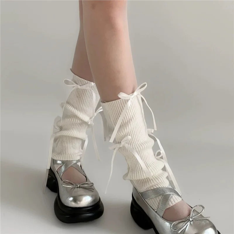 A Pair of Ballet Style Sweet Lolita Socks with Knitted Bow and Mid Leg Socks Paired with Lolita Clothing Quake