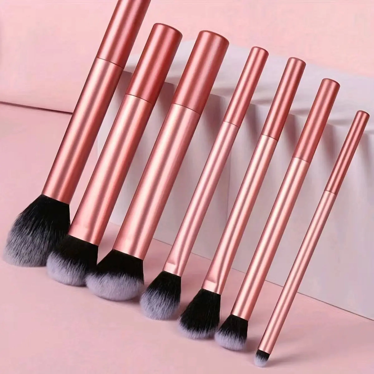 7pcs Makeup Brush Set, Nylon Bristles, Complete Beauty Kit for Beginners to Pros Quake Orange