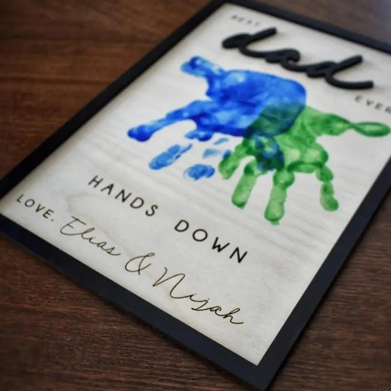Fashionable Father's Day Gift Handprint Keepsakes Wooden Frame For Dad With Name Engraving And 2 Size Option K1KF Quake