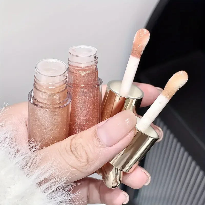 Moisturizing Glitter Lip Balm-Glossy Effect,Shimmering Lipstick with Heart Shaped Cap, Nourishing for All Skin Types Lip Makeup Quake
