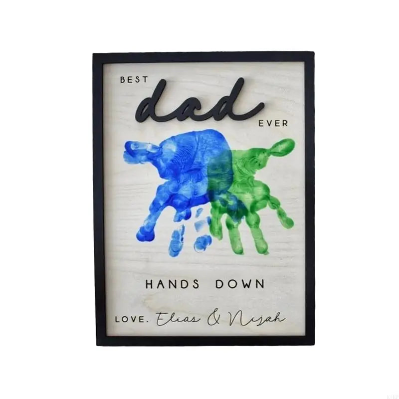 Fashionable Father's Day Gift Handprint Keepsakes Wooden Frame For Dad With Name Engraving And 2 Size Option K1KF Quake 25x30cm CN