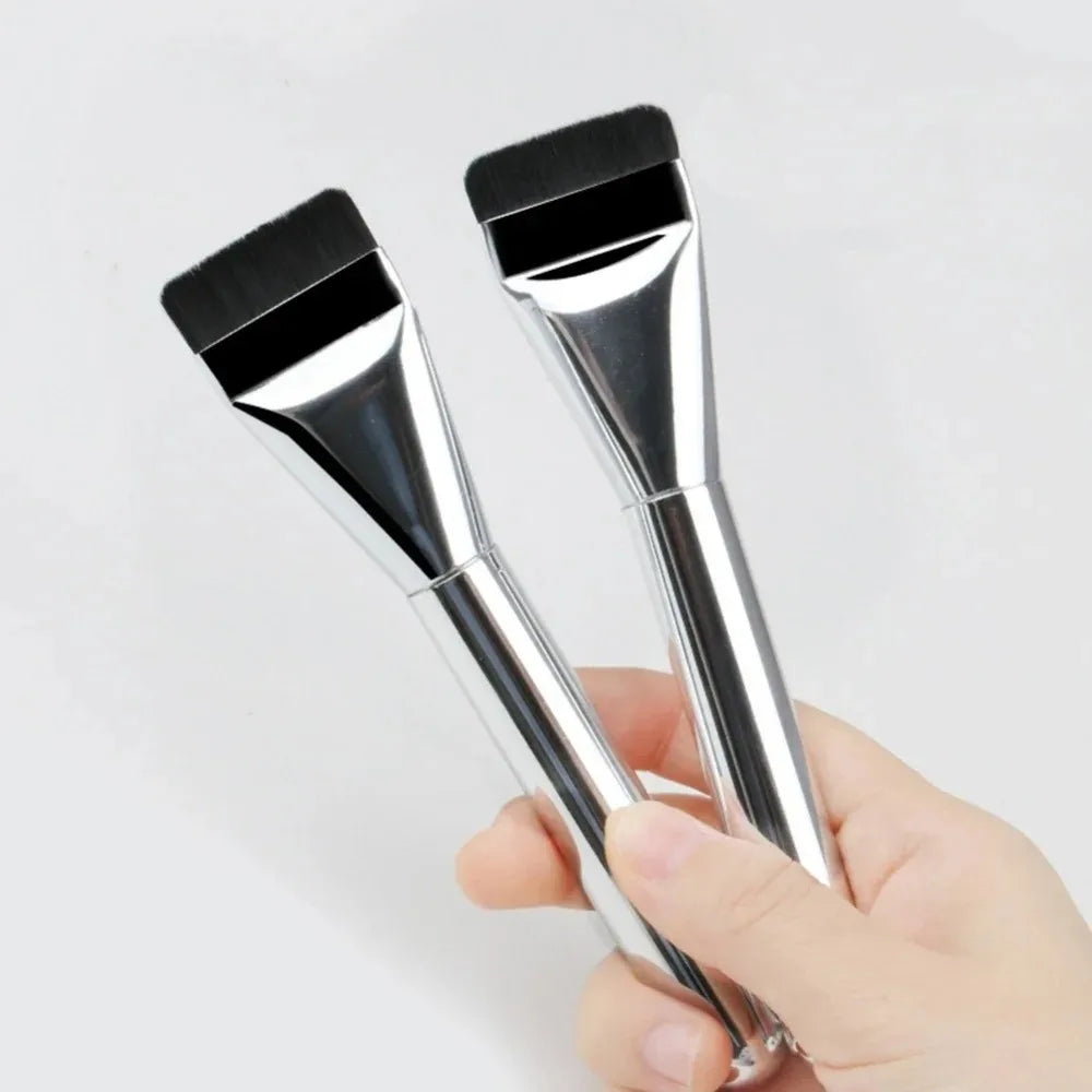 -New Foundation Brush Korean Makeup Brush Ultra-Thin One-Line Mask Brush Primer Concealer Brush Quake