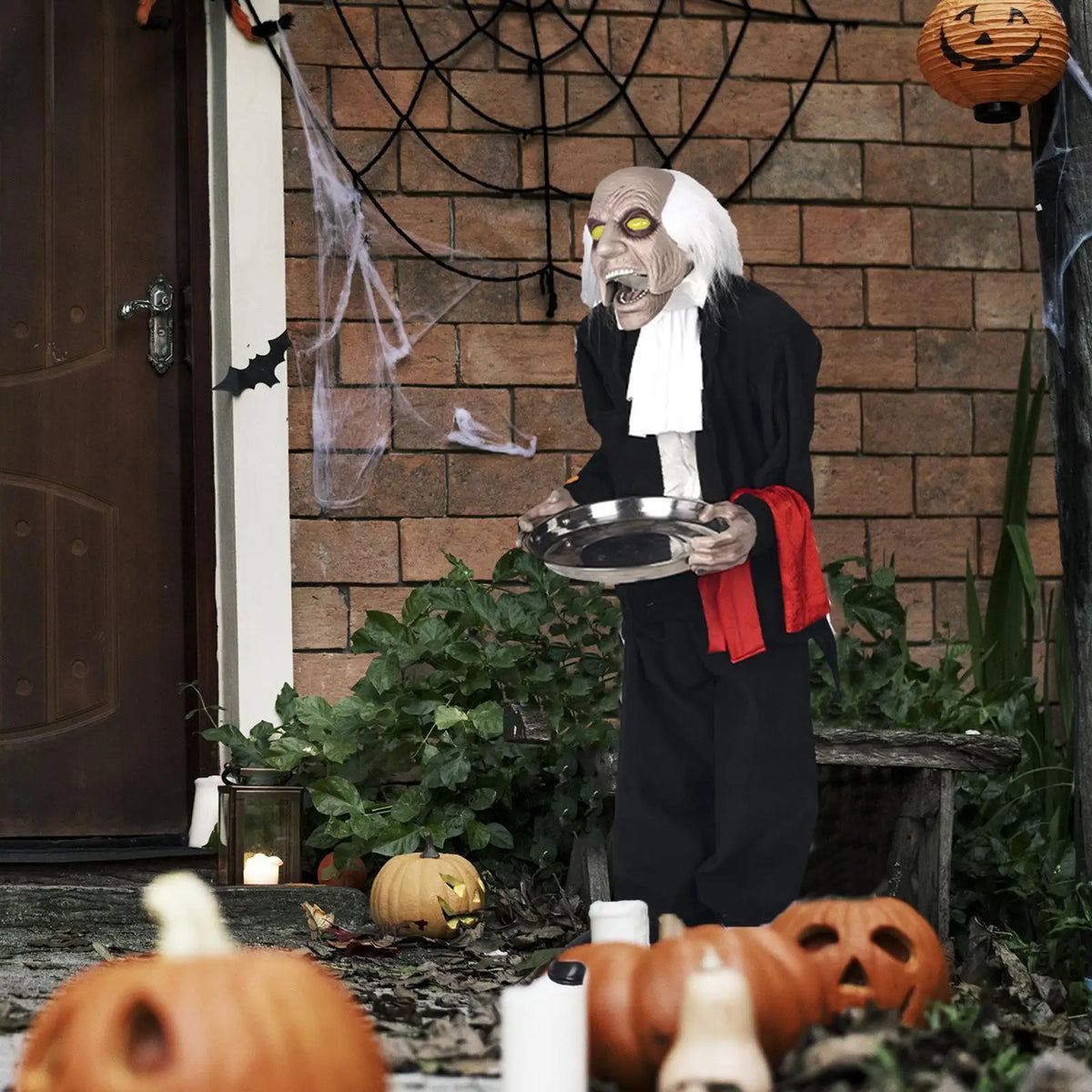 Halloween Decoration Terrifying Scream Light up Eyes for Theme Party Favors Patio Indoor/Outdoor Lawn Haunted House Entrance Quake MaleHousekeeper