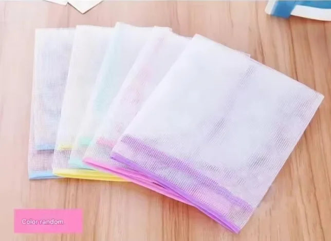 vvocci Mini Iron Random Colors Cloth Board 1pcs Protective Press Mesh Insulation IroningMat Cover Against Pressing Pad Quake M503 40x60cm 1pcs